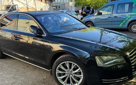 Audi A8, 2011 год, 2 100 000 рублей, 2 фотография