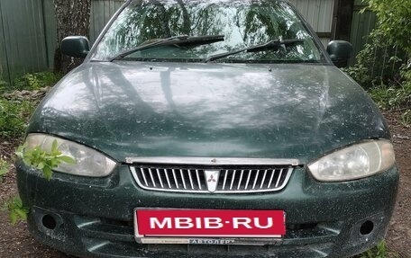 Mitsubishi Mirage VI рестайлинг, 1998 год, 255 000 рублей, 3 фотография