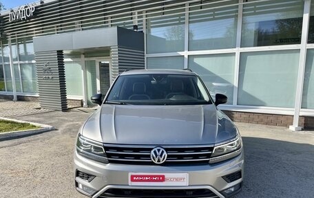 Volkswagen Tiguan II, 2020 год, 3 095 000 рублей, 2 фотография