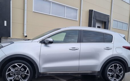 KIA Sportage IV рестайлинг, 2018 год, 3 200 000 рублей, 4 фотография