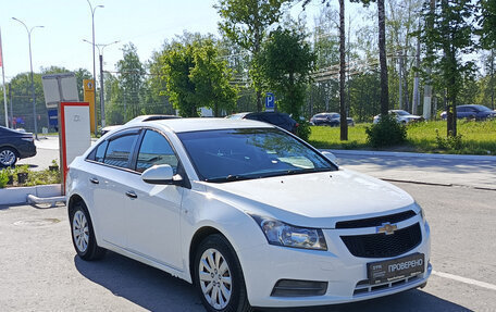 Chevrolet Cruze II, 2012 год, 833 000 рублей, 3 фотография