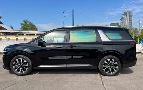 KIA Carnival, 2022 год, 5 850 000 рублей, 2 фотография