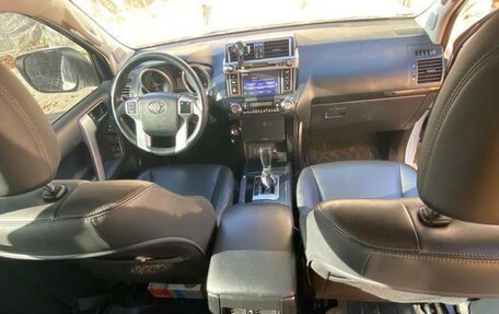 Toyota Land Cruiser Prado 150 рестайлинг 2, 2013 год, 2 900 000 рублей, 3 фотография