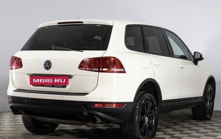 Volkswagen Touareg III, 2012 год, 1 980 000 рублей, 5 фотография