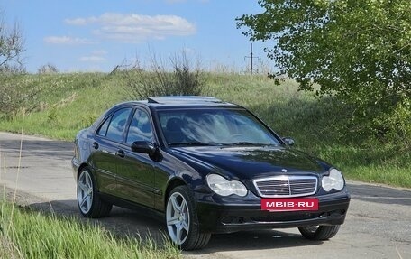 Mercedes-Benz C-Класс, 2000 год, 450 000 рублей, 4 фотография