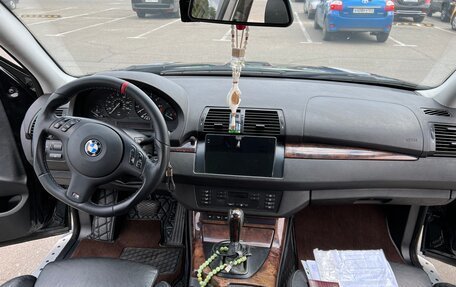 BMW X5, 2004 год, 1 500 000 рублей, 10 фотография