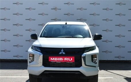 Mitsubishi L200 IV рестайлинг, 2023 год, 4 767 000 рублей, 2 фотография