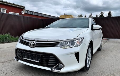 Toyota Camry, 2015 год, 2 200 000 рублей, 6 фотография