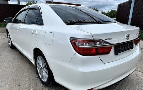 Toyota Camry, 2015 год, 2 200 000 рублей, 4 фотография