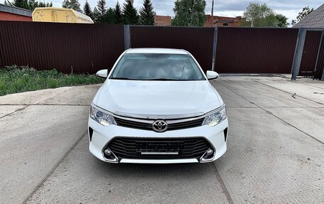 Toyota Camry, 2015 год, 2 200 000 рублей, 9 фотография