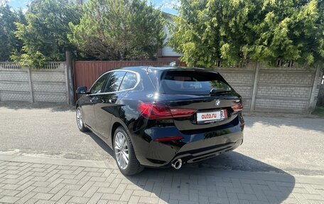 BMW 1 серия, 2020 год, 2 840 000 рублей, 4 фотография