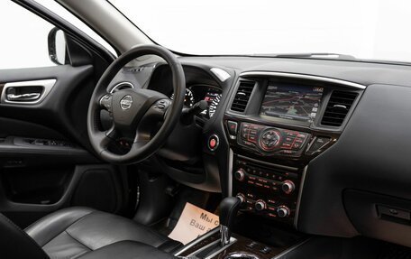 Nissan Pathfinder, 2015 год, 1 745 000 рублей, 5 фотография
