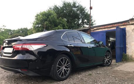 Toyota Camry, 2019 год, 3 100 000 рублей, 5 фотография