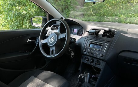 Volkswagen Polo VI (EU Market), 2014 год, 999 999 рублей, 12 фотография