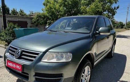 Volkswagen Touareg III, 2004 год, 680 000 рублей, 1 фотография