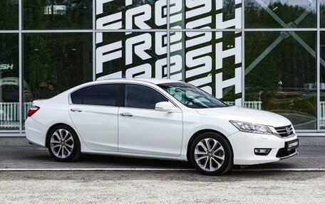 Honda Accord IX рестайлинг, 2013 год, 1 829 000 рублей, 1 фотография