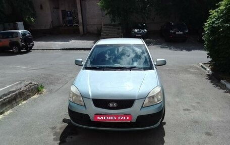 KIA Rio II, 2006 год, 550 000 рублей, 1 фотография