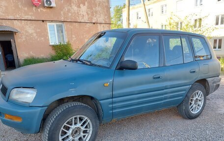 Toyota RAV4, 1996 год, 380 000 рублей, 2 фотография