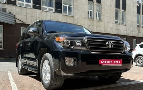 Toyota Land Cruiser 200, 2014 год, 6 500 000 рублей, 2 фотография