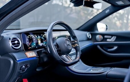 Mercedes-Benz E-Класс, 2021 год, 6 000 000 рублей, 10 фотография
