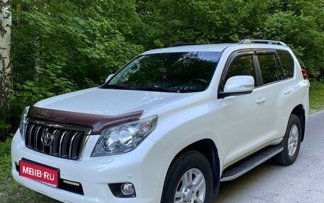 Toyota Land Cruiser Prado 150 рестайлинг 2, 2013 год, 3 777 000 рублей, 1 фотография