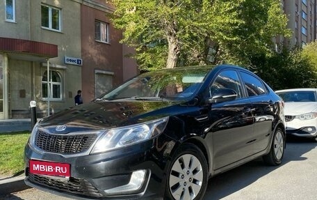 KIA Rio II, 2011 год, 860 000 рублей, 1 фотография