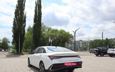 Hyundai Elantra, 2023 год, 2 479 000 рублей, 4 фотография