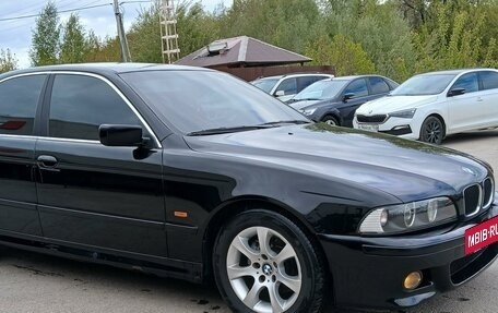 BMW 5 серия, 2002 год, 850 000 рублей, 2 фотография