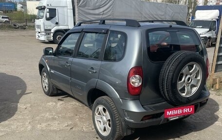 Chevrolet Niva I рестайлинг, 2012 год, 550 000 рублей, 3 фотография