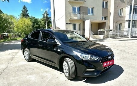 Hyundai Solaris II рестайлинг, 2018 год, 1 450 000 рублей, 4 фотография