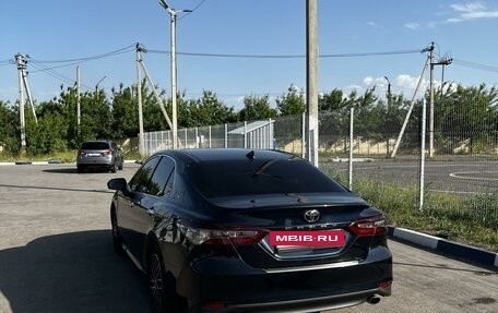 Toyota Camry, 2018 год, 2 750 000 рублей, 4 фотография