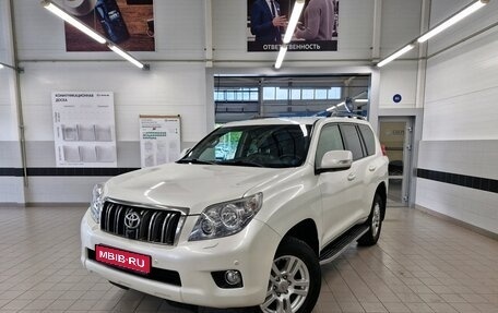 Toyota Land Cruiser Prado 150 рестайлинг 2, 2013 год, 3 250 000 рублей, 1 фотография