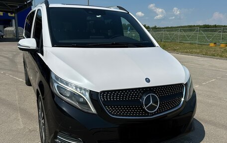 Mercedes-Benz V-Класс, 2016 год, 4 380 000 рублей, 3 фотография