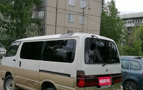 Toyota HiAce H100, 1994 год, 700 000 рублей, 3 фотография