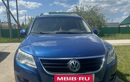 Volkswagen Tiguan I, 2010 год, 1 180 000 рублей, 2 фотография