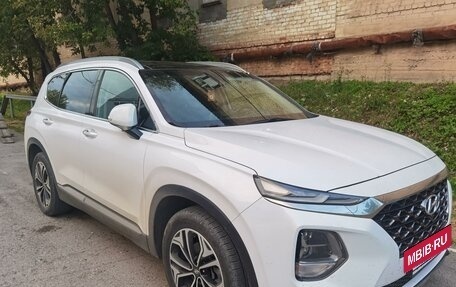 Hyundai Santa Fe IV, 2018 год, 2 870 000 рублей, 2 фотография
