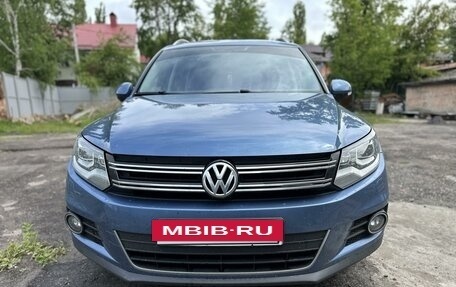 Volkswagen Tiguan I, 2013 год, 1 900 000 рублей, 6 фотография