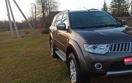 Mitsubishi Pajero Sport II рестайлинг, 2013 год, 2 200 000 рублей, 1 фотография