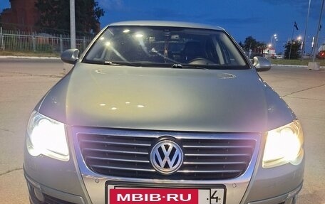 Volkswagen Passat B6, 2008 год, 830 000 рублей, 3 фотография