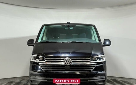 Volkswagen Caravelle T6 рестайлинг, 2020 год, 5 140 000 рублей, 2 фотография