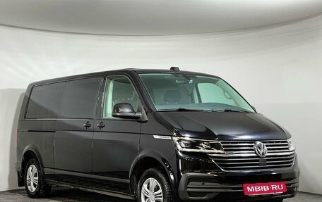 Volkswagen Caravelle T6 рестайлинг, 2020 год, 5 140 000 рублей, 3 фотография