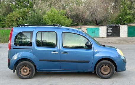 Renault Kangoo II рестайлинг, 2013 год, 820 000 рублей, 3 фотография