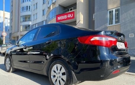 KIA Rio II, 2011 год, 860 000 рублей, 10 фотография