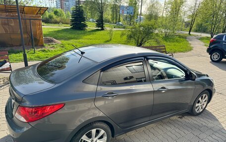 Hyundai Solaris II рестайлинг, 2011 год, 875 000 рублей, 4 фотография