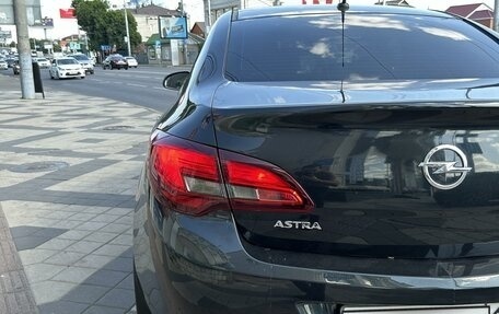Opel Astra J, 2014 год, 1 150 000 рублей, 5 фотография