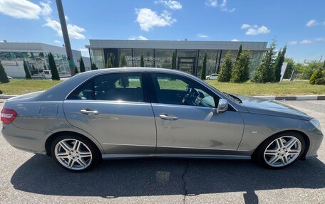 Mercedes-Benz E-Класс, 2012 год, 3 100 000 рублей, 4 фотография