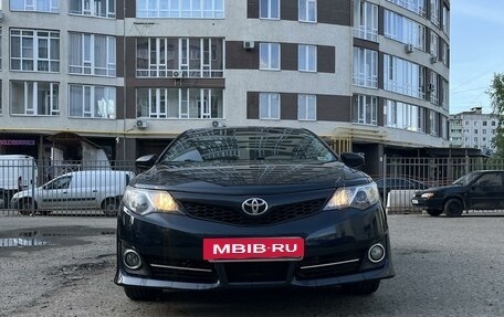 Toyota Camry, 2014 год, 1 550 000 рублей, 2 фотография