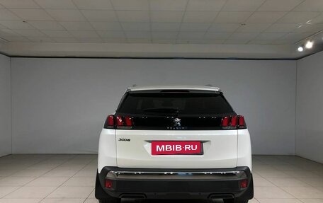 Peugeot 3008 II, 2019 год, 1 997 000 рублей, 4 фотография