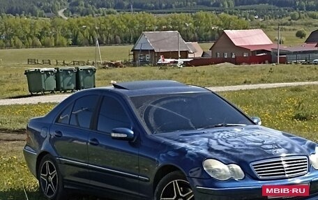 Mercedes-Benz C-Класс, 2002 год, 650 000 рублей, 3 фотография