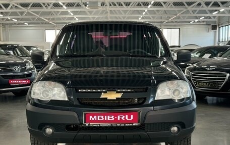 Chevrolet Niva I рестайлинг, 2018 год, 798 000 рублей, 2 фотография